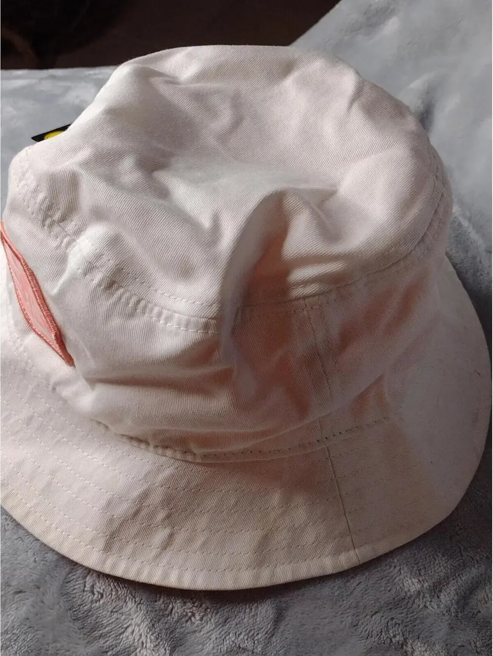 NWT PGA Tour Women's White/Pink Bucket Hat Size One Size